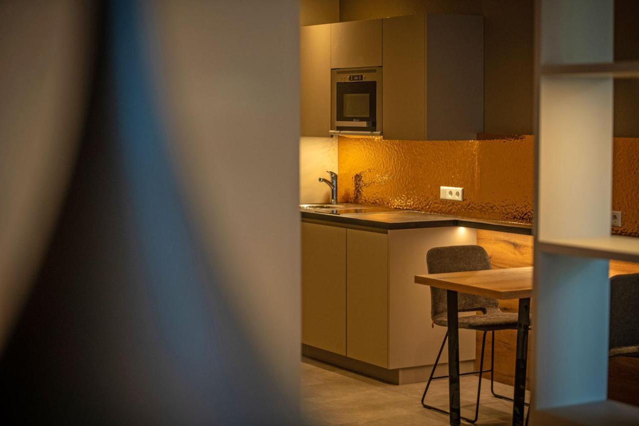 Guesthouse Felsenland Dahn Bagian luar foto